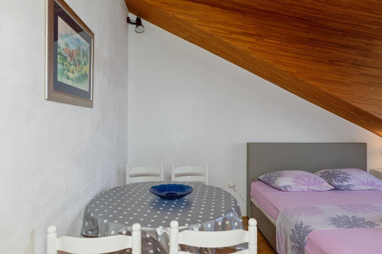 Apartments By The Sea Stanici, Omis - 19728 외부 사진